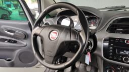 Fiat Punto Essence 2016 completo