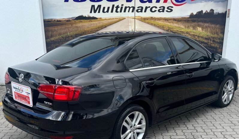 Volkswagen Jetta Highline TSI 2017 completo