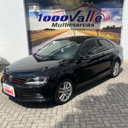 Volkswagen Jetta Highline TSI 2017