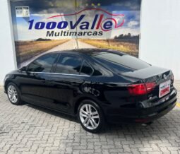 Volkswagen Jetta Highline TSI 2017 completo