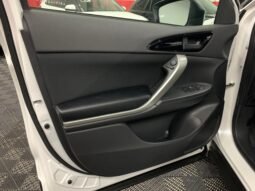 Mitsubishi Eclipse Cross 2025 completo