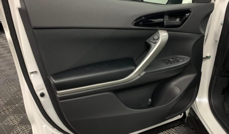 Mitsubishi Eclipse Cross 2025 completo
