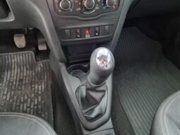 Renault Sandero 2023 completo