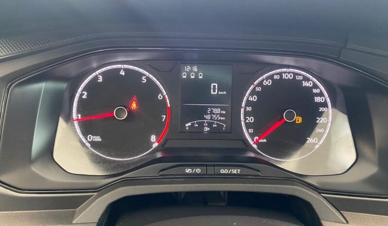 Volkswagen Polo Track 2023 completo