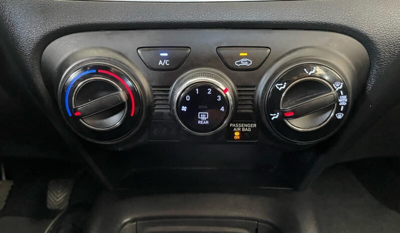Hyundai HB20 Comfort 2024 completo