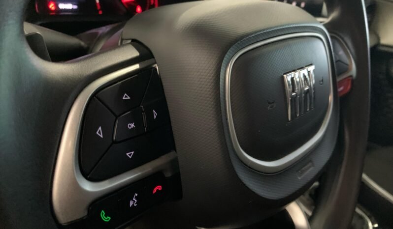 Fiat Fastback 200 Turbo 2024 completo