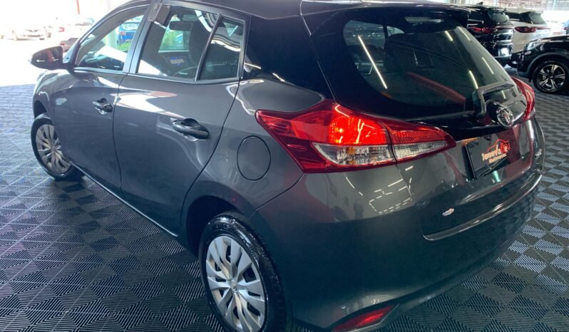 Toyota Yaris XL 2024 completo