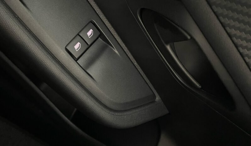 Peugeot 208 Active 2025 completo