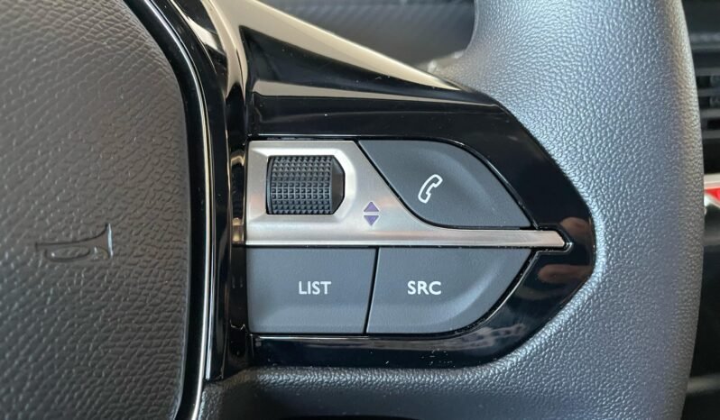 Peugeot 208 Active 2025 completo