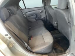 Renault Logan Life completo