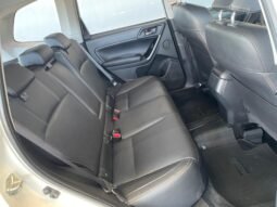 Subaru Forester XT completo