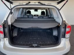 Subaru Forester XT completo