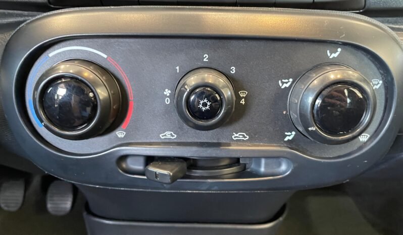 Fiat Mobi Like Fire completo
