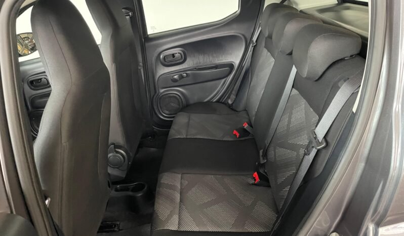 Fiat Mobi Like Fire completo