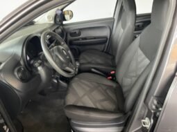 Fiat Mobi Like Fire completo