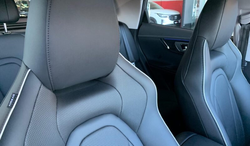 Omoda E5 completo