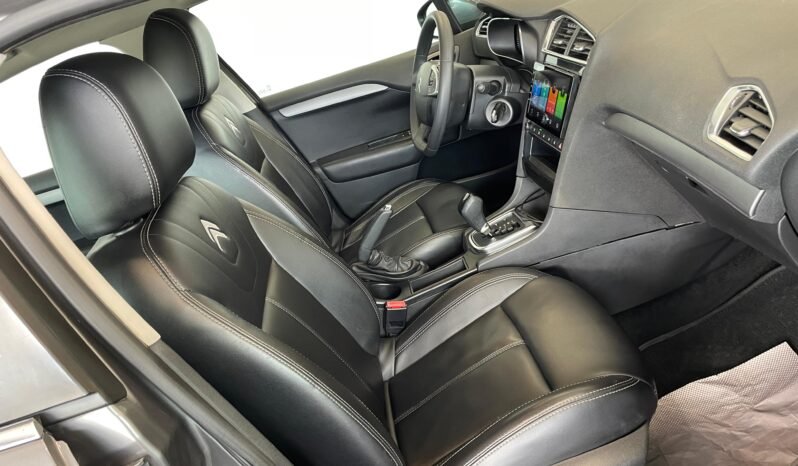 Citroën C4 Lounge Live 2019 completo
