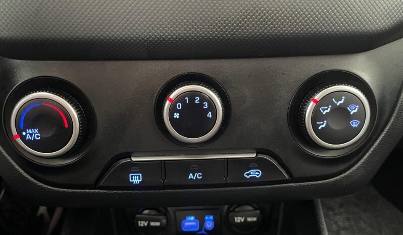 Hyundai Creta Action completo