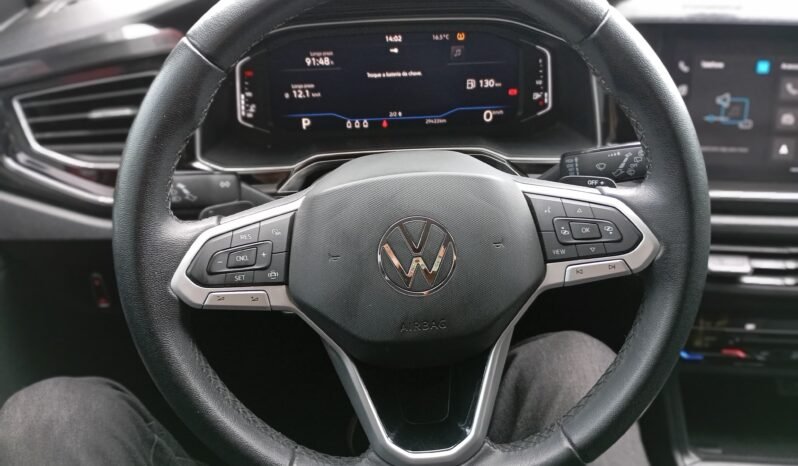 VolksWagen Polo Highline TSI 2023 completo