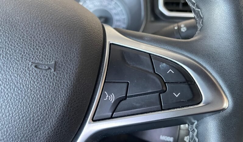 Renault Duster Intense completo