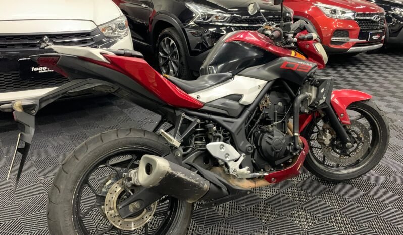 Yamaha MT 03 completo