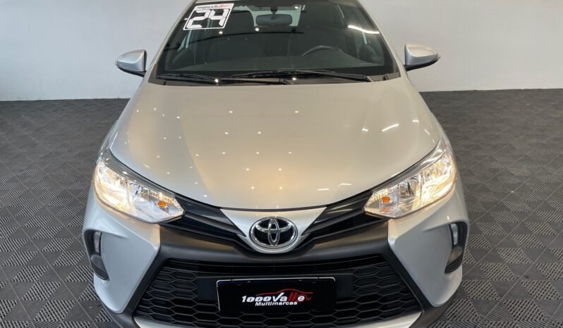 Toyota Yaris XL 2024 completo