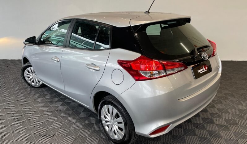 Toyota Yaris XL 2024 completo