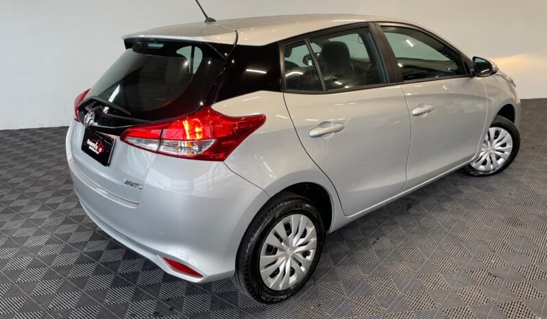 Toyota Yaris XL 2024 completo