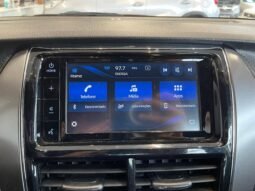Toyota Yaris XL 2024 completo