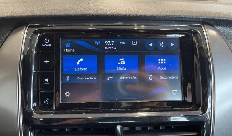 Toyota Yaris XL 2024 completo