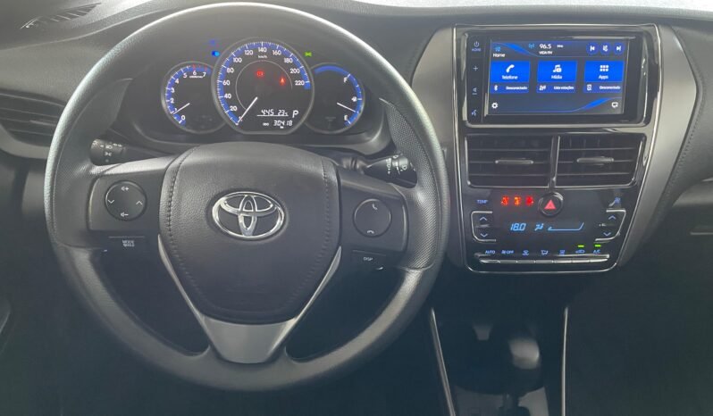 Toyota Yaris XL 2024 completo
