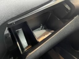 Toyota Yaris XL 2024 completo