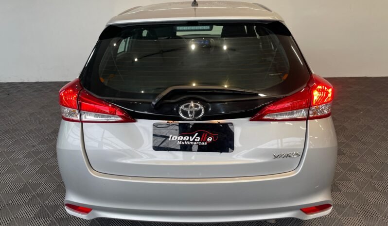Toyota Yaris XL 2024 completo