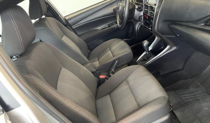 Toyota Yaris XL 2024 completo