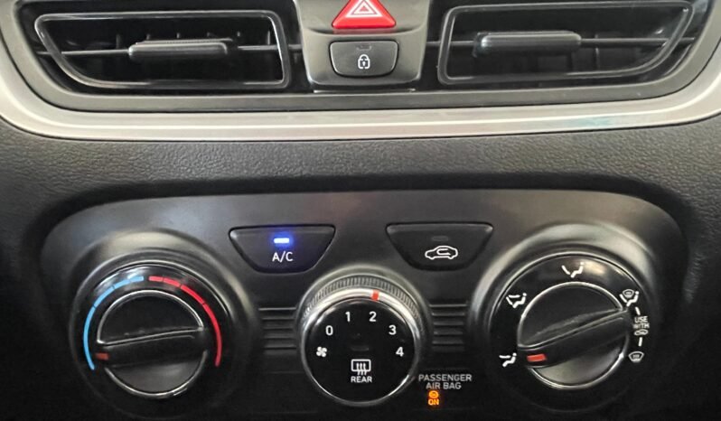Hyundai HB20 Comfort 2024 completo