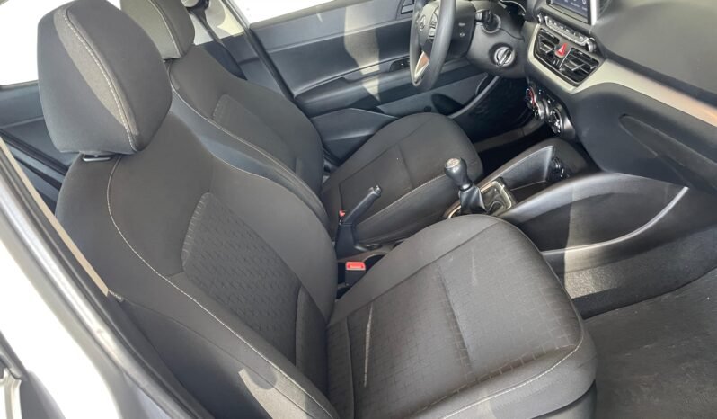 Hyundai HB20 Comfort 2024 completo