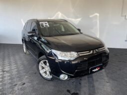 Mitsubishi Outlander 2014