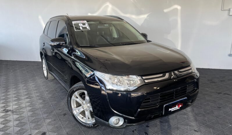 Mitsubishi Outlander 2014 completo