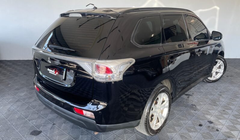 Mitsubishi Outlander 2014 completo
