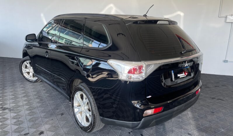 Mitsubishi Outlander 2014 completo