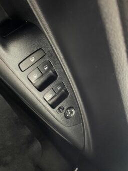 Hyundai HB20 Confort 2024 completo