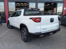 Fiat Toro Freedom 2022 completo
