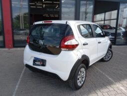 Fiat Mobi Like completo