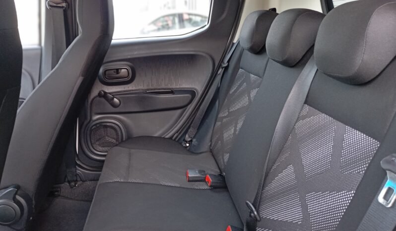 Fiat Mobi Like completo