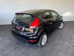 Ford Fiesta Titanium 1.6 completo