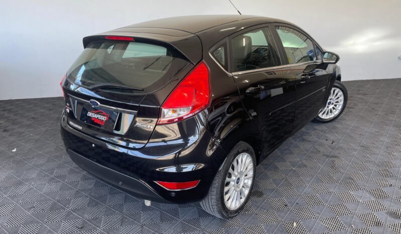 Ford Fiesta Titanium 1.6 completo