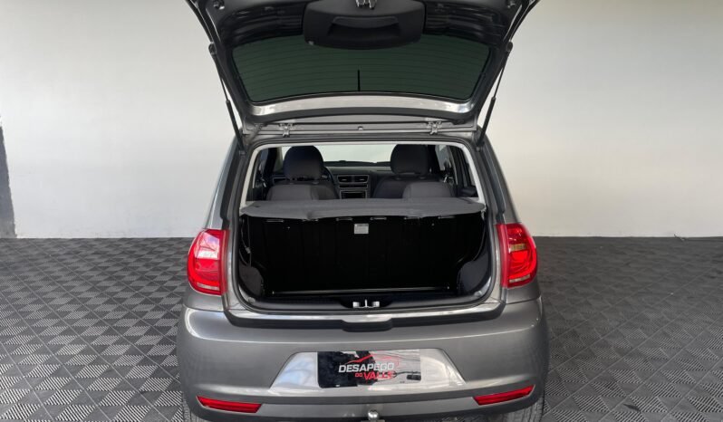 Volkswagen Fox Mi 1.6 I-Motion completo