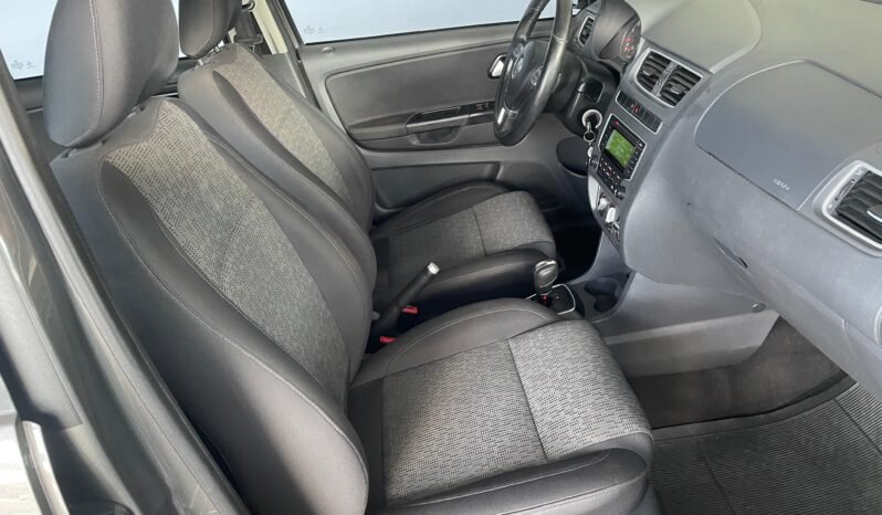 Volkswagen Fox Mi 1.6 I-Motion completo