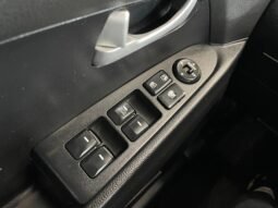 Kia Sportage LX completo