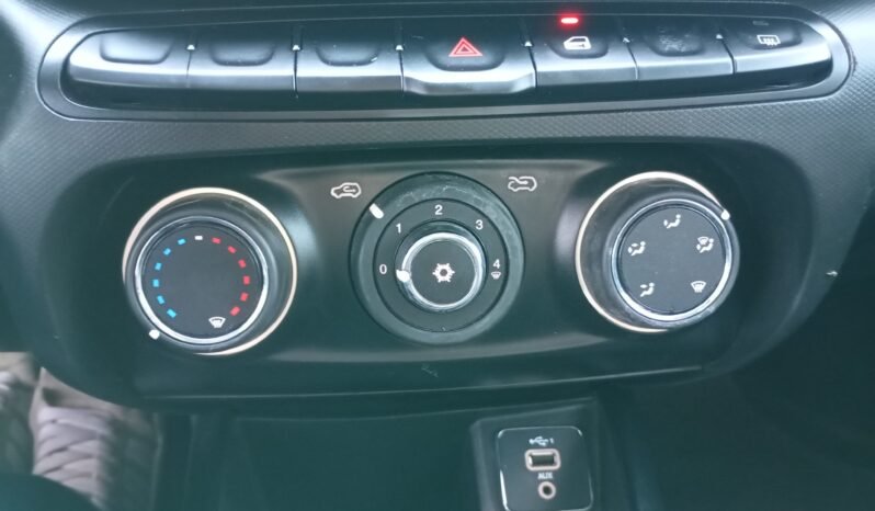 Fiat Cronos Drive 2024 completo